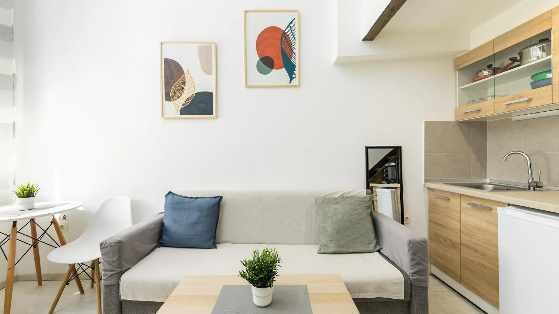 Stylish Loft In City Center 2 Thessaloníki Grekland